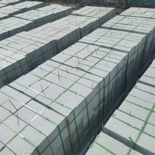 周口 芝麻白1.8公分火烧300*600地铺，清仓大甩卖