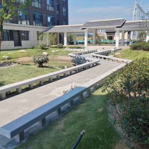 周口 芝麻灰小区坐凳&栏杆安装效果