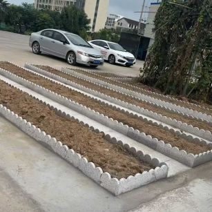 周口 花边石、花围石、花园石安装效果