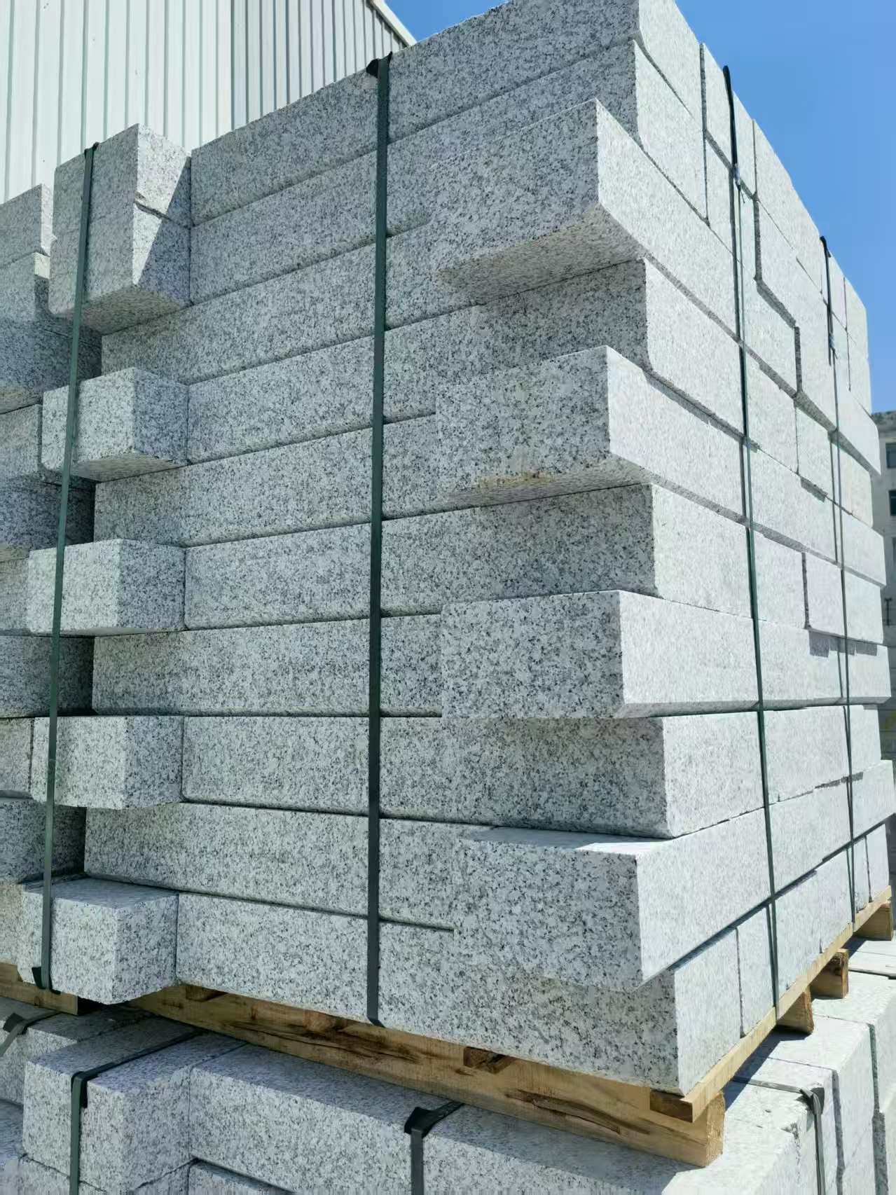 周口 路沿石颜色均匀、尺寸标准