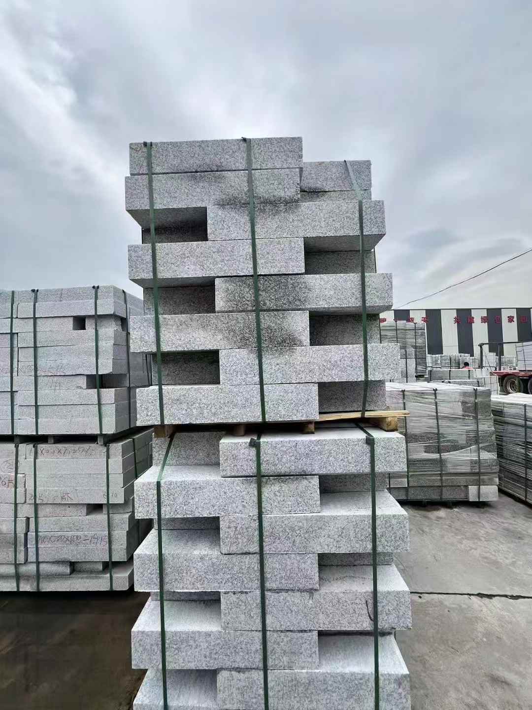 周口 芙蓉白路沿石