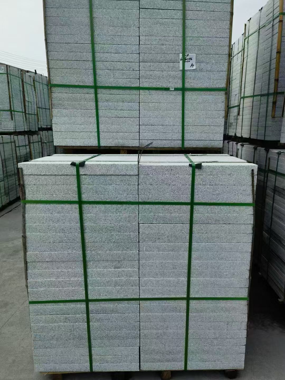 周口 火烧面地铺石，街道广场园林市政工程板，1.8~5.0厚均有现货