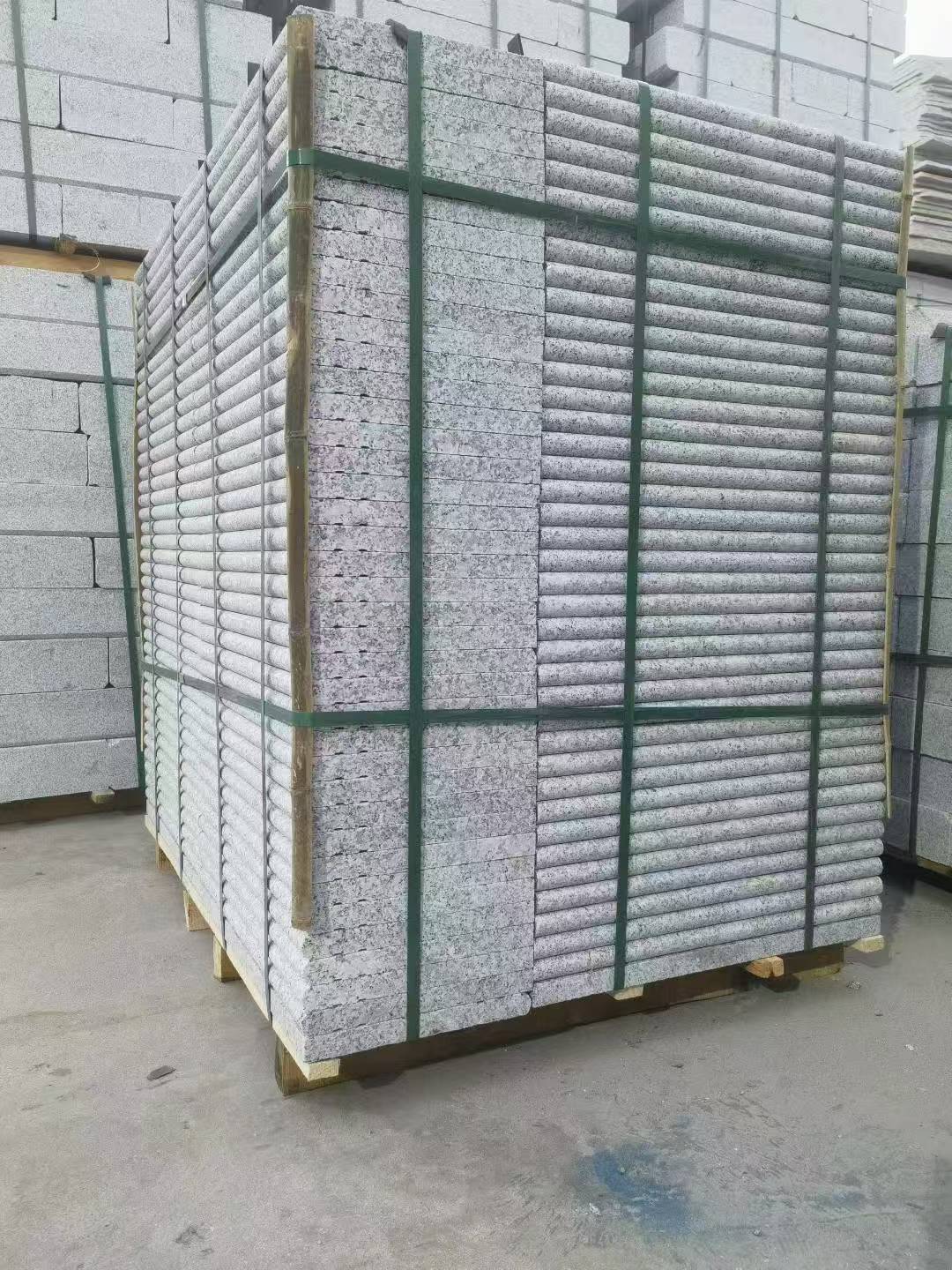 周口 芙蓉白3公分厚磨圆边、拉槽，楼梯踏步